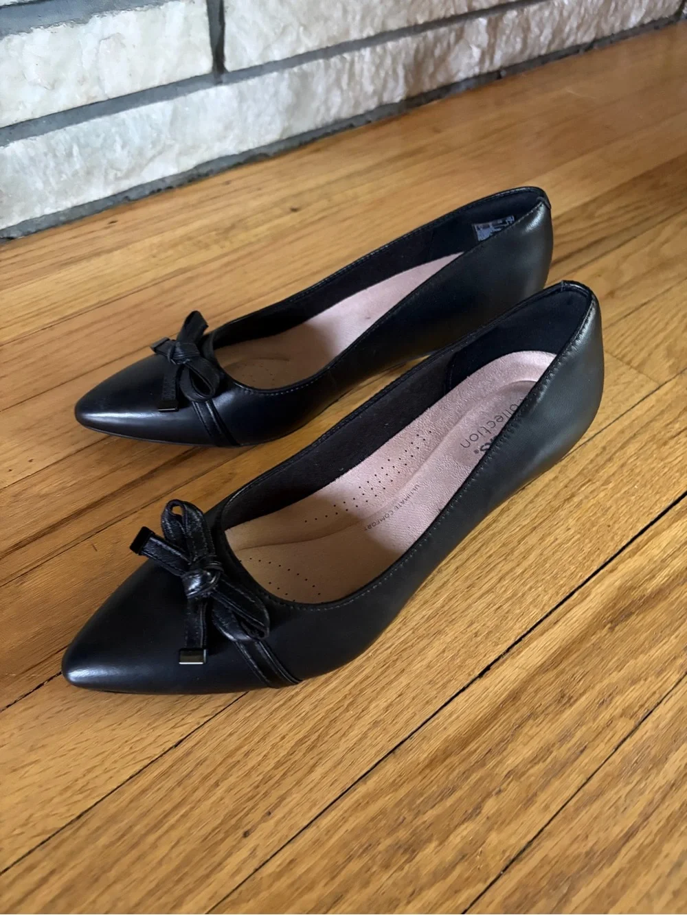 Clarks Black Low Heel Pump with Front Bow.